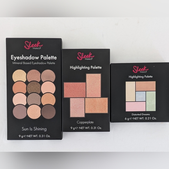Lot of 3 Sleek MakeUP Products 2 Highlighting Palettes ~ 1 Eyeshadow Palette New - Picture 1 of 2